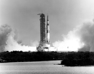Illustration for article titled One Giant Leap For Mankind: Apollo 11 Moon Landing